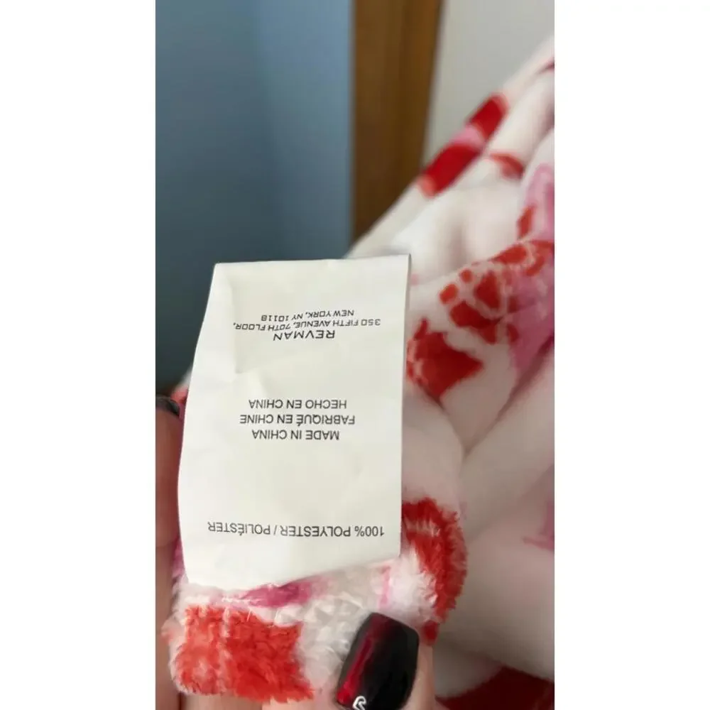 Betsey Johnson Ultra Soft Plush Throw Blanket – Candy Cane & Bow Print